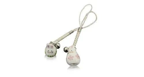 картинка Брелок Пара зайчиков, керамика, Япония магазин Arbalet.ru-- Заказывай луки и арбалеты, стрелы | Качество | Доставка | Гарантия фото 2 картинка Брелок Пара зайчиков, керамика, Япония 1917-8 от магазина Arbalet.ru фото 2